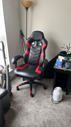 Gaming chair