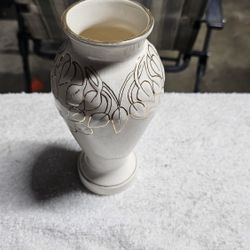 Antique Vase By Kokus China Pottery  *MAKE AN OFFER *