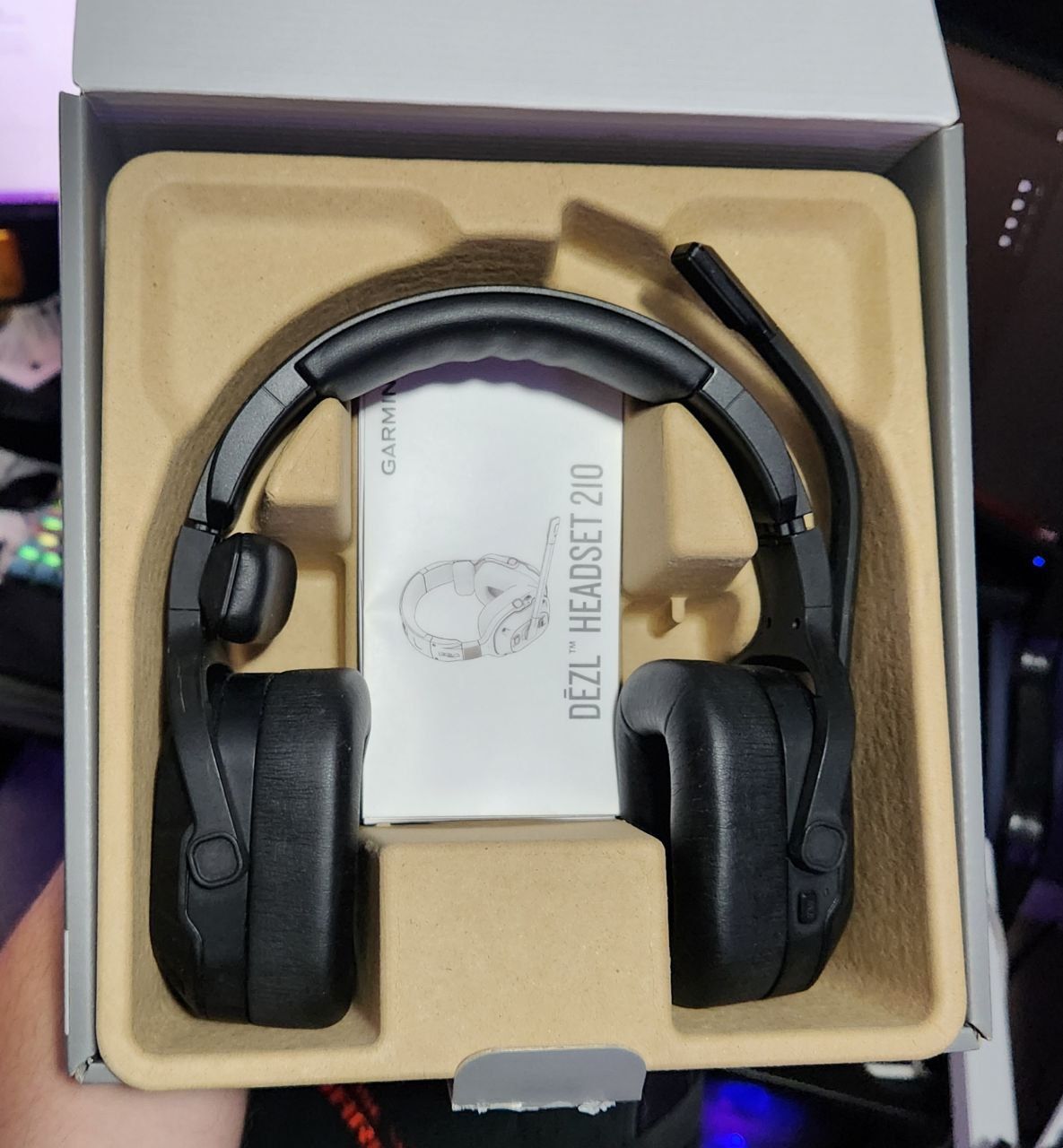 Garmin Dezl headset 210 headphones