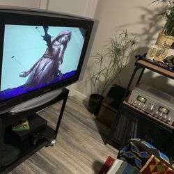 30” HD CRT Samsung slimfit 720p/1080i HDMI retro/modern gaming monitor *cleaned out and calibrated*
