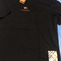 Black Tee.   S,m,l,xl