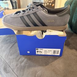 Brand New Adidas Size 10