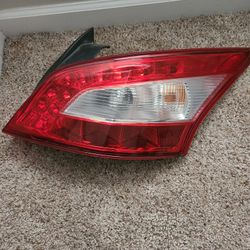 Nissan Maxima Tail Lights 
