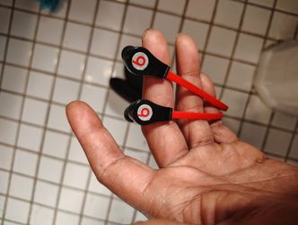 In Ear Beats Headphones