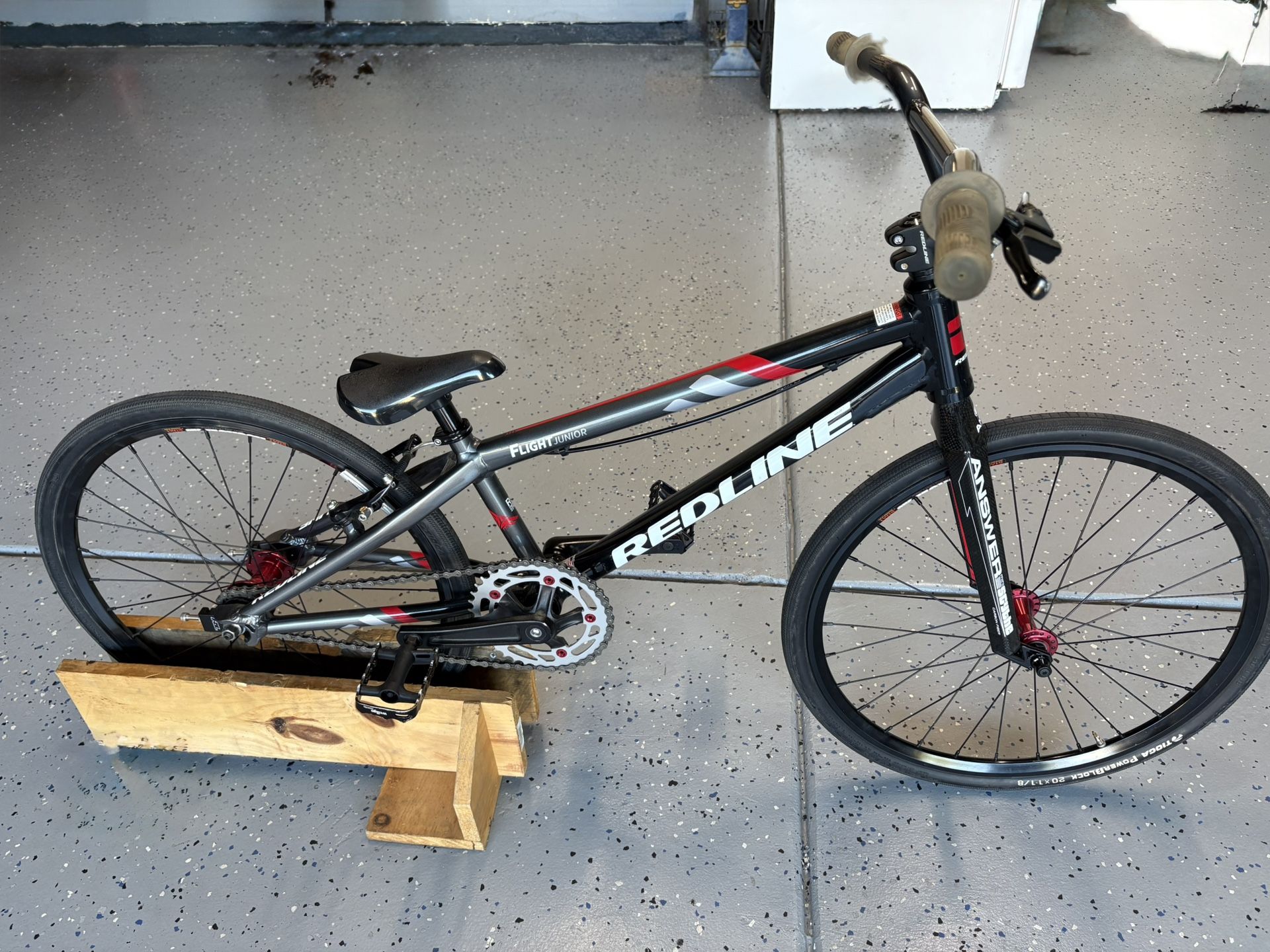 BMX Redline FlightJunior/Mini  20” With Upgrades 