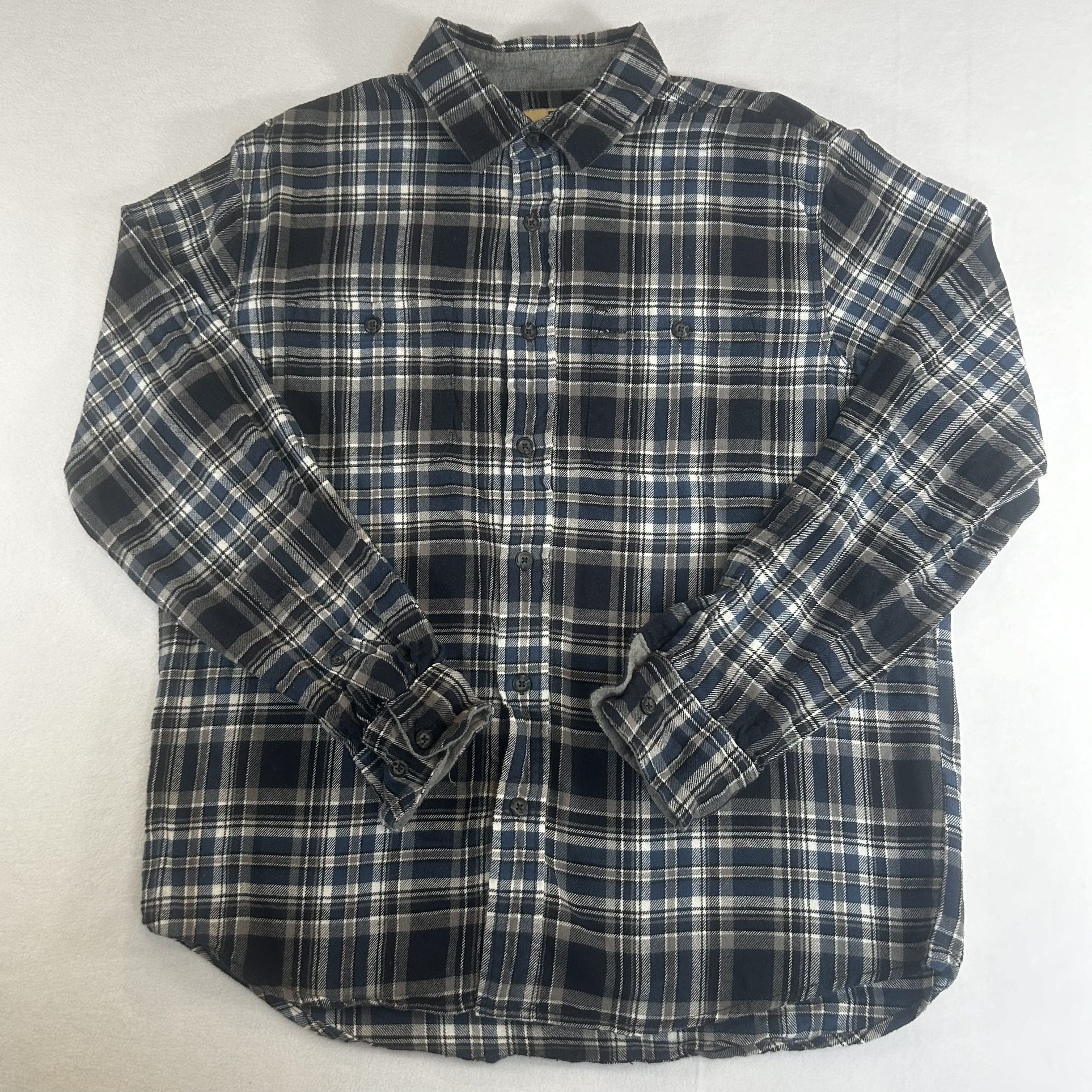 Woolrich Men’s Large Blue Plaid 100% Cotton Long Sleeve Button Up Flannel Shirt