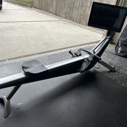 Use Hydrow Rowing Machine