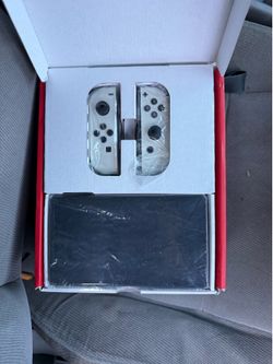 Nintendo Switch OLED White – Excellent Condition