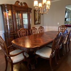 Stunning Designer Dining Set Like New 