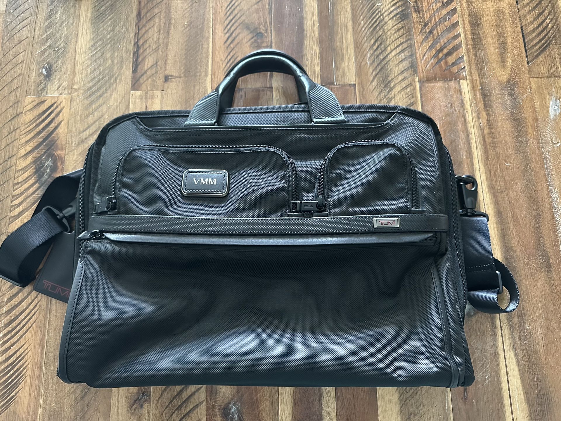 TUMI LAPTOP BAG - PERFECT CONDITION