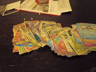 Lot of 159 cards