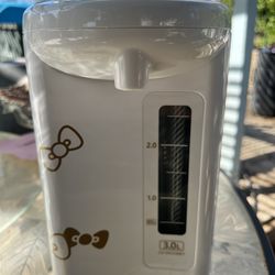 Hello Kitty Water Boiler & Warmer