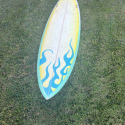 Custom 6’2 Surfboard