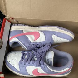 Nike dunks Size 7