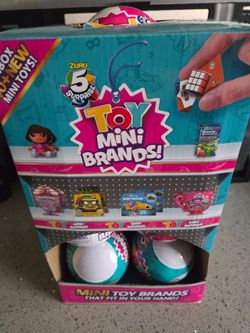 Toys mini brands