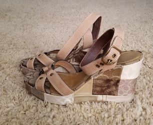 Coach Wedges