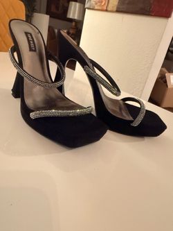 👠 Used Nine West Women’s Black Heels – Size 9.5