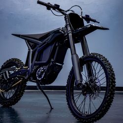 2026 Talaria Komodo 32kw - Black Forks (US Version)