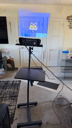 Proyector and Stand tripod