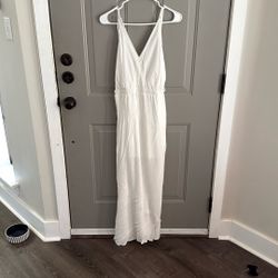 Medium White Lulus Dress