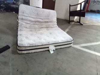 Selling used old furniture cheap