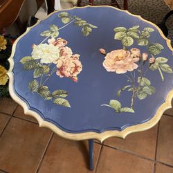 Special floral side Table For Rose Lovers 