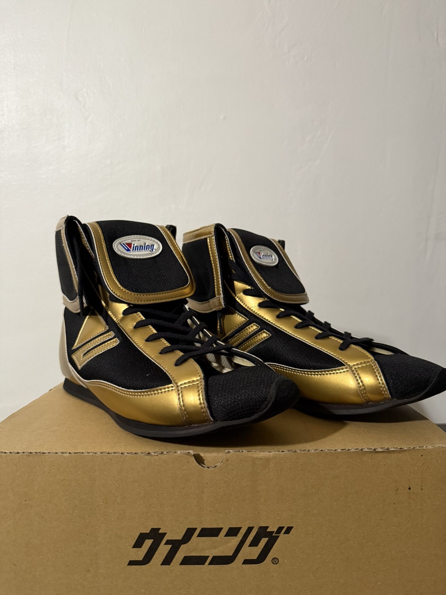 WINNING BOXING SHOES