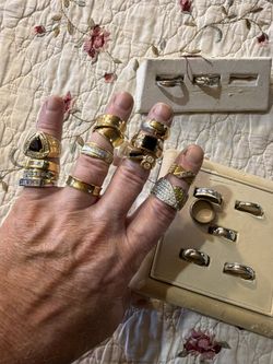 Yellow Gold, Diamond And Gemstone Rings For Sale
