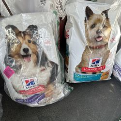 Price FIRM 38-40 pound Bags Of   Dog Food SEE PICTURES 