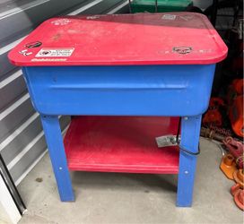 Dobinsons 20-gallon industrial parts washer w/ pump