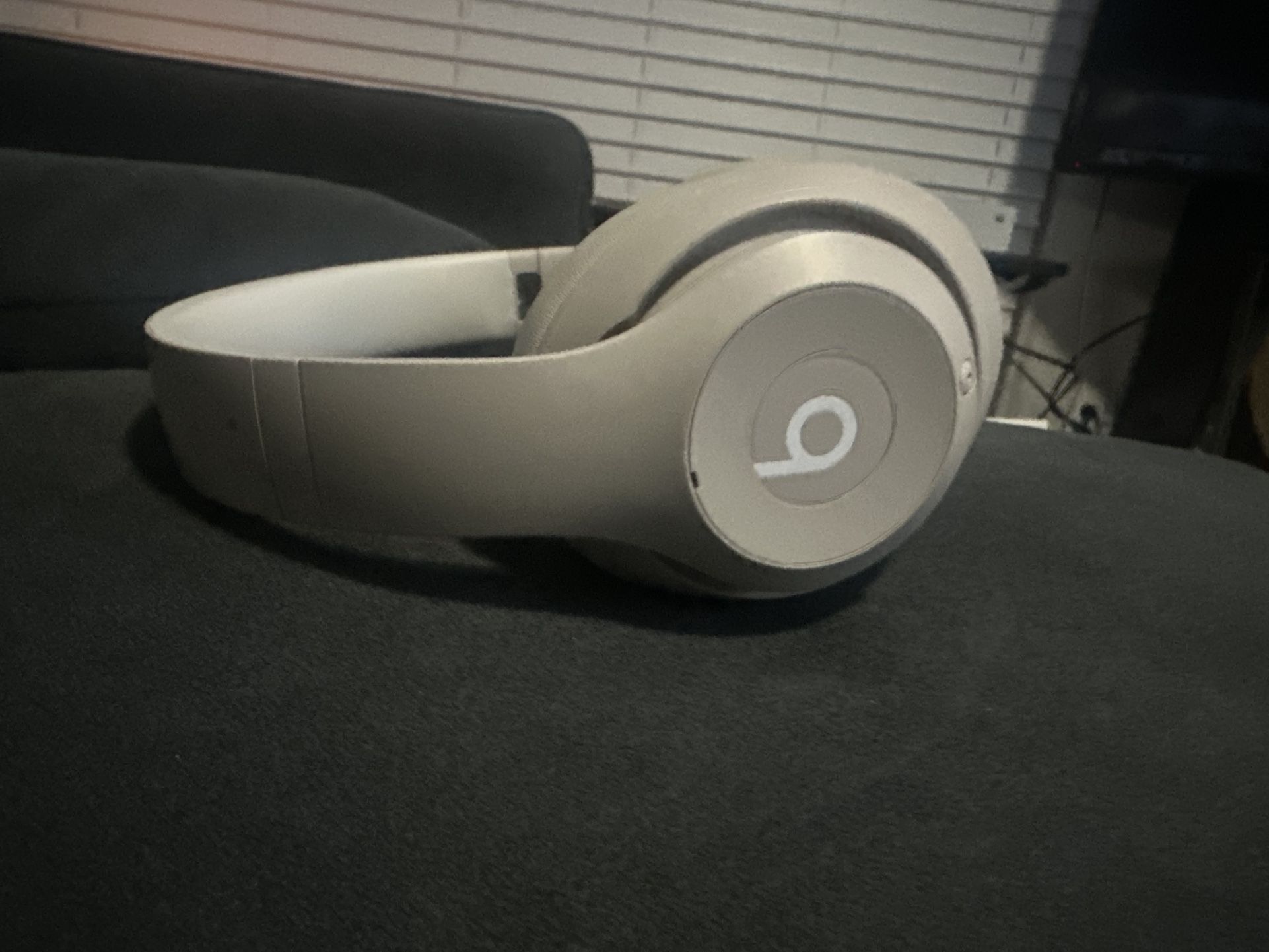 Beats Studio Pro
