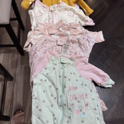 Newborn girls Clothes