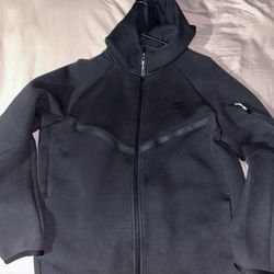 Nike Tech 