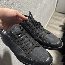 Men’s Louis Vuitton Shoe