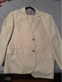 Pierre noir Suit