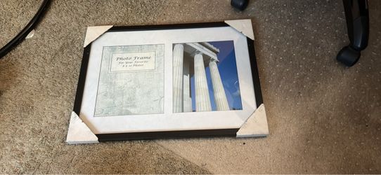 Photo frame (for 8x10 photos)