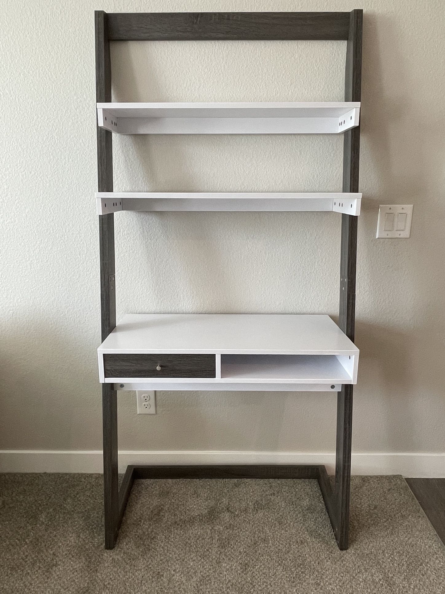 Leaning Shelf Desk with Drawer