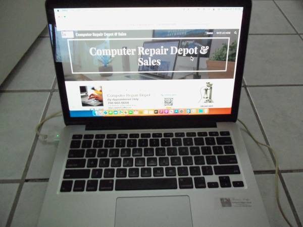 2013 Apple Macbook Pro 13" laptop (contact info removed) 8GB 256G Flash Ventura - $275 (Schererville IN)