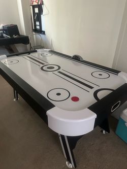 air hockey table