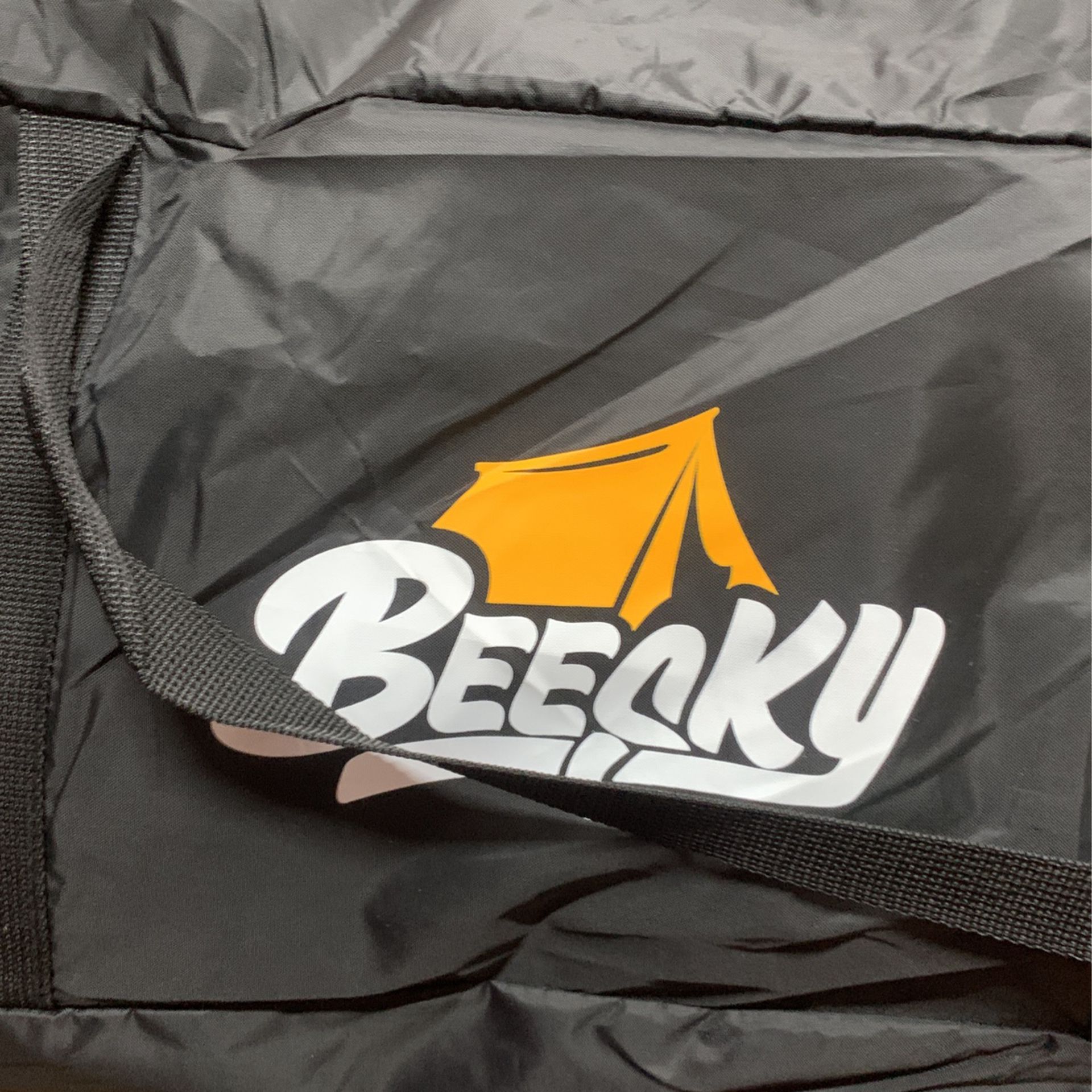 Beesky 4 Person Dark Room Skydive Tent