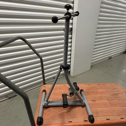 Standing-Up Exercise Bike