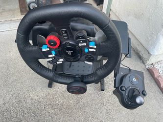 Logitech G29 Driving Force steering wheel for PlayStation/PC