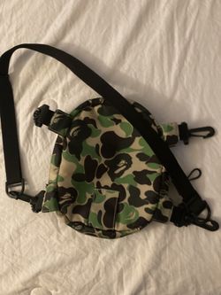BATHING APE CROSSBODY 