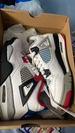 Jordan 4 size 7 woman’s