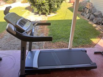 NordicTrack Z1300i Treadmill