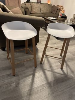 White Bar Stools