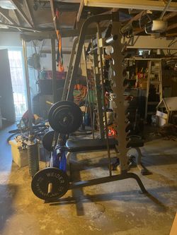 Smith Machine with Lat Pulldown and a Bench