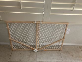 Gate for kittens/puppies