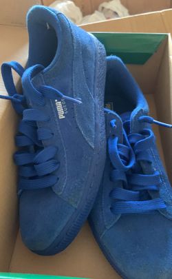 Puma tennis shoes