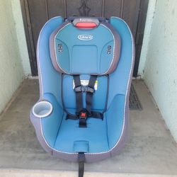 Graco Slim Fit Convertable Car Seat Expiration 2027